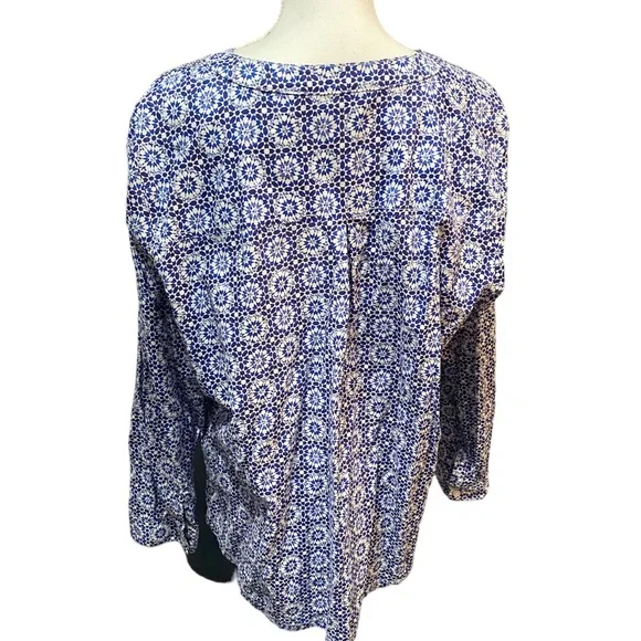 Ulla Popken blue and white patterned blouse. Size 16/18 cotton. Great condition - Picture 3 of 9